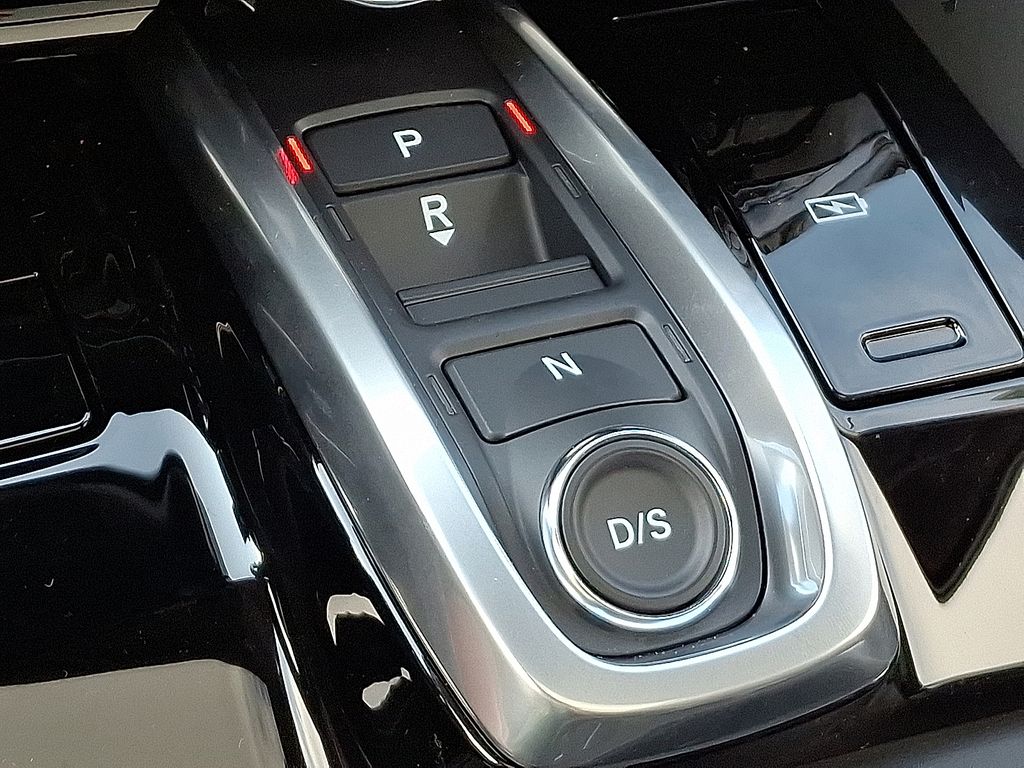 Thumbnail: 2026 Acura MDX - 9