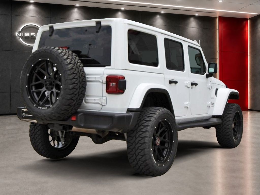 2024 Jeep Wrangler Sahara - 3