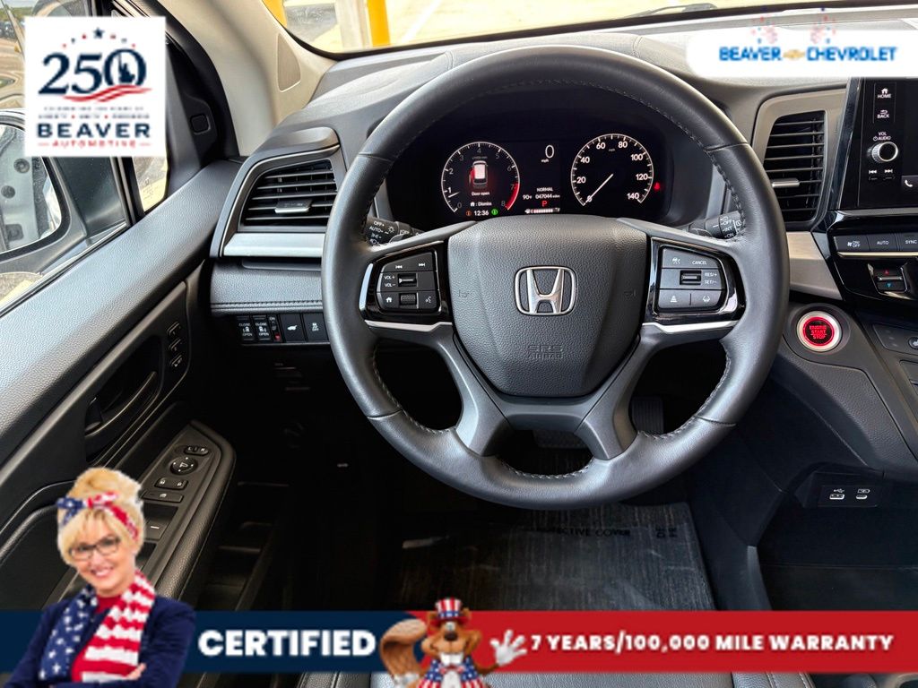 Used 2025 Honda Odyssey Van