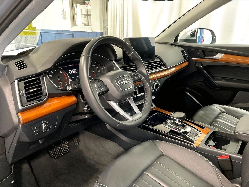 2023 Audi Q5 — photo 8