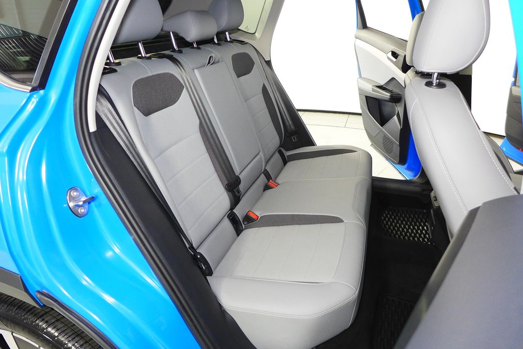 Thumbnail: 2022 Volkswagen Taos - 19
