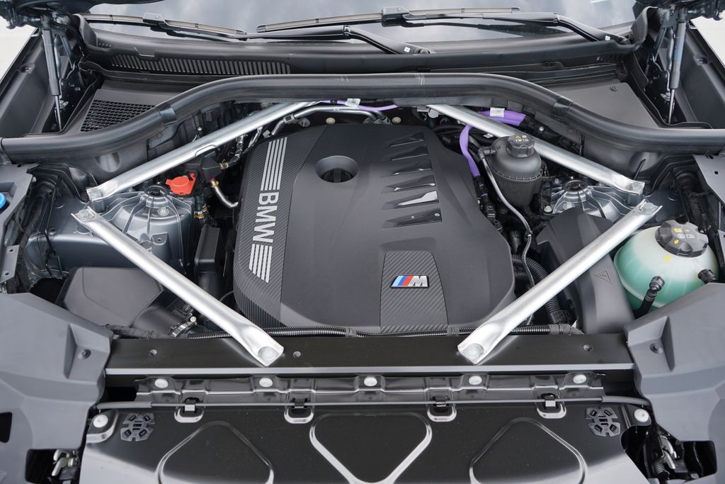 Thumbnail: 2026 BMW X6 - 21