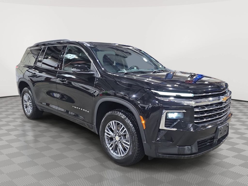  2025 Chevrolet Traverse LT FWD   