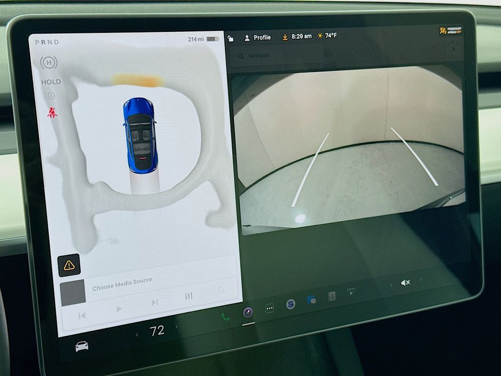 Thumbnail: 2022 Tesla Model Y - 16