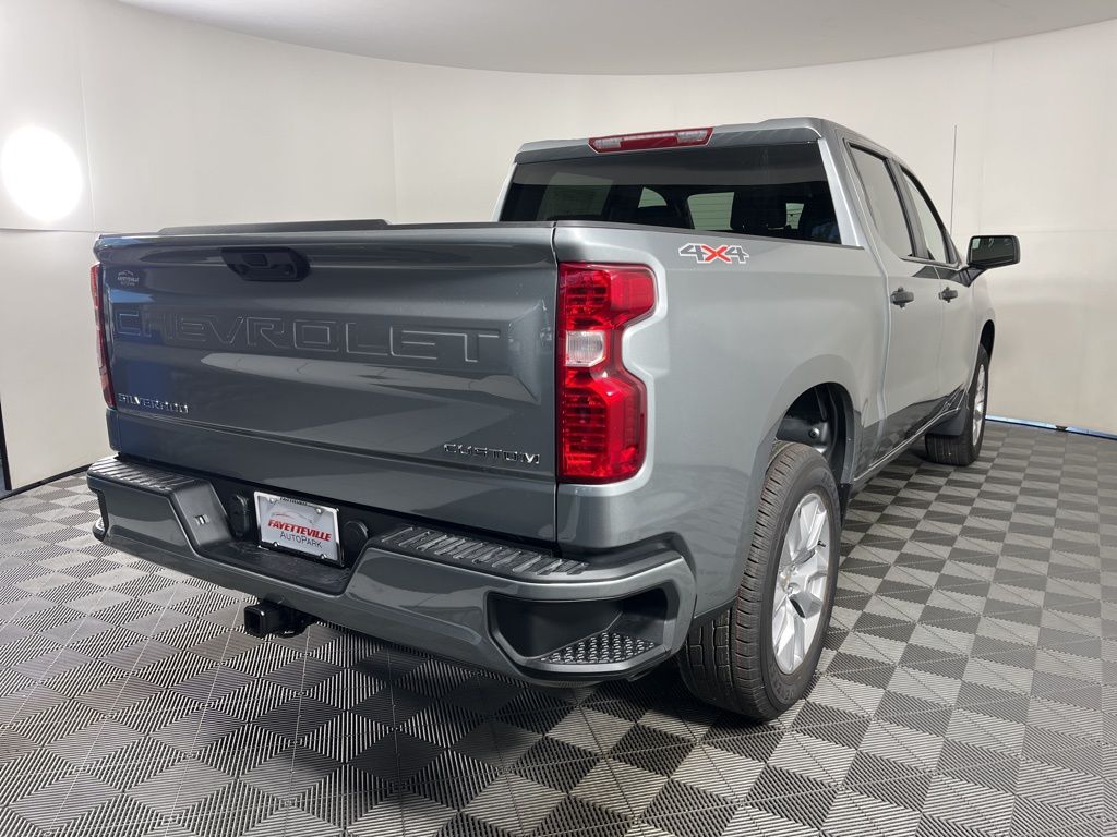 Thumbnail: 2026 Chevrolet Silverado 1500 - 5