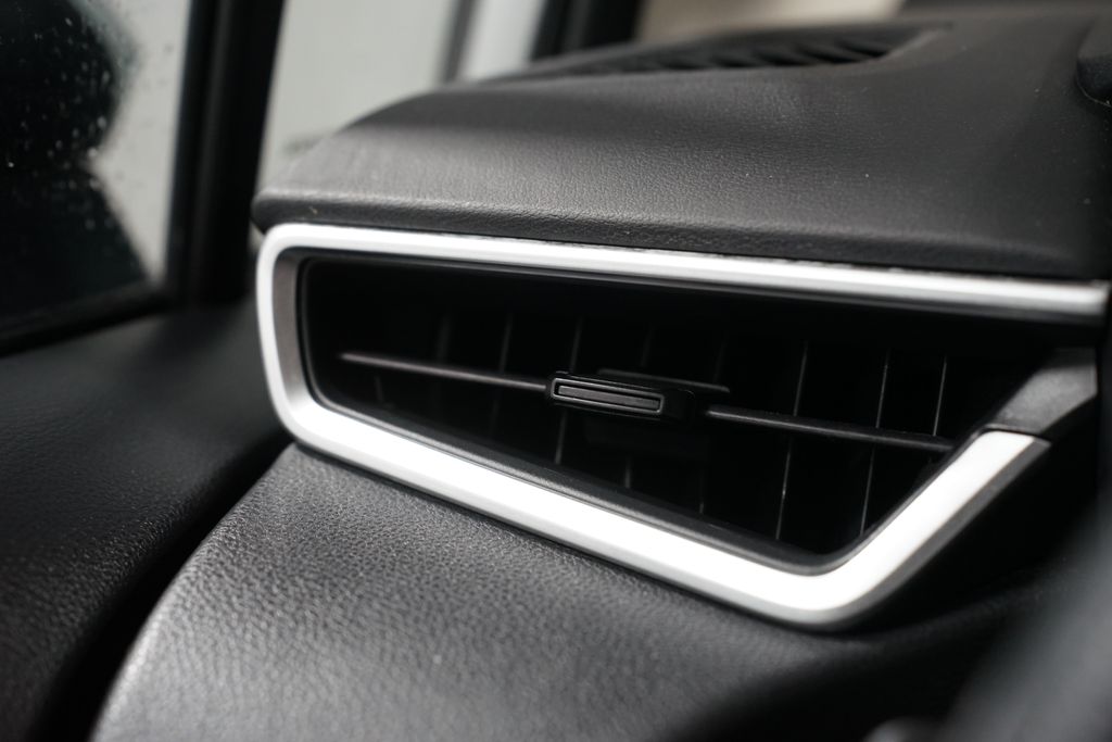 Thumbnail: 2023 Toyota Corolla - 22