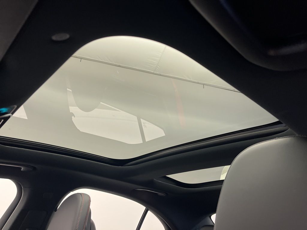 Thumbnail: 2026 Mercedes-Benz E-Class - 22