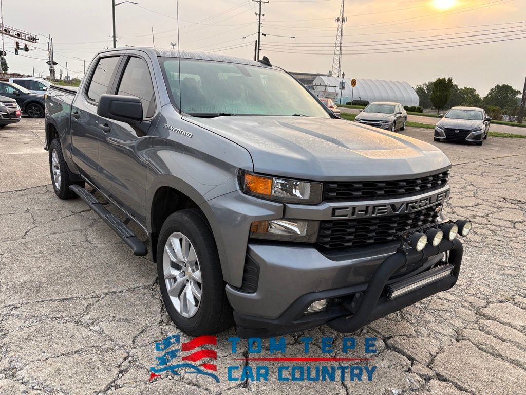 2019 Chevrolet Silverado 1500 Custom Crew Cab 4WD   