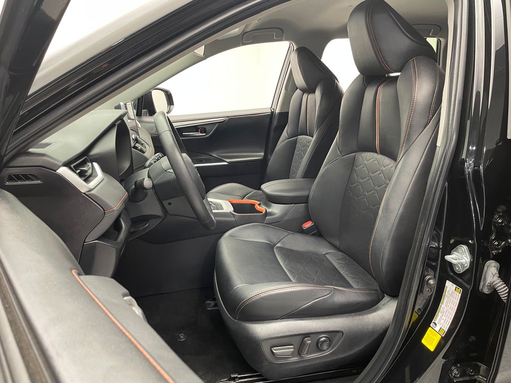 2023 Toyota RAV4 Adventure 13