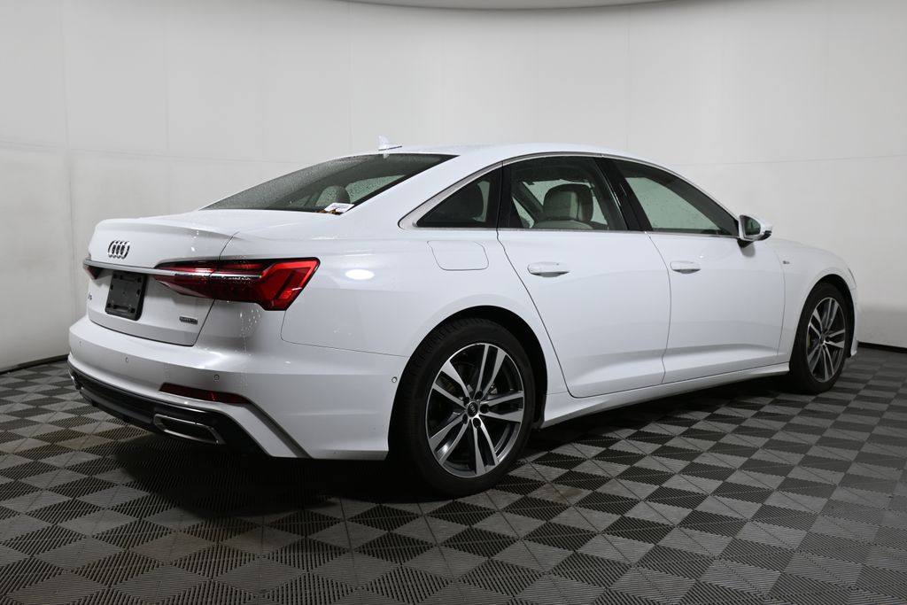 Thumbnail: 2022 Audi A6 - 7