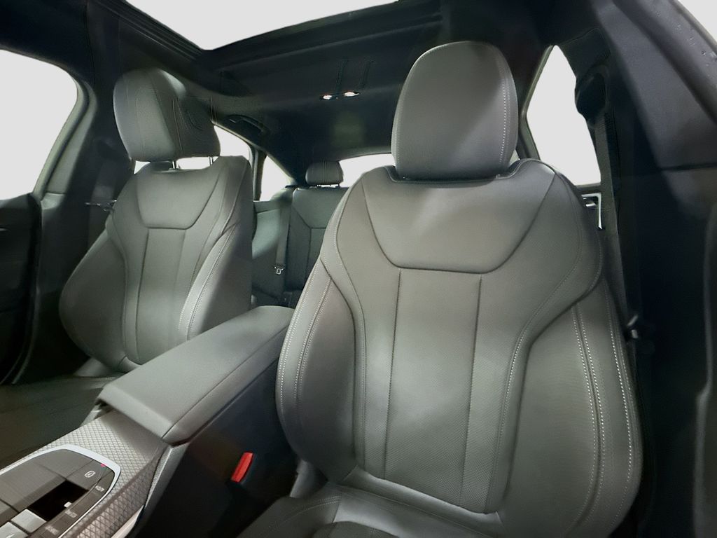 Thumbnail: 2026 BMW i4 - 5