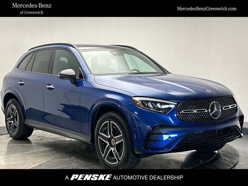 2025 Mercedes-Benz GLC 300 -
                Greenwich, CT