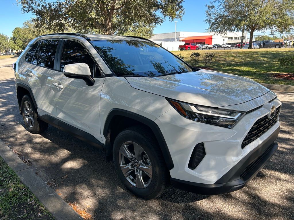 Thumbnail: 2024 Toyota RAV4 - 7