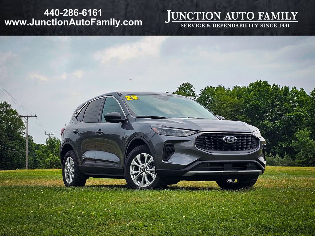  2023 Ford Escape Active AWD   