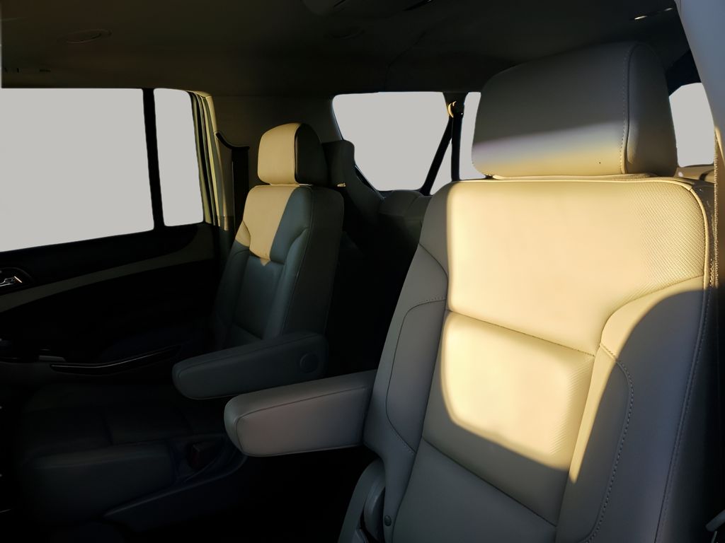 Used Car 2020 Chevrolet Suburban  Premier For Sale Under $40,000 In Austin, Texas