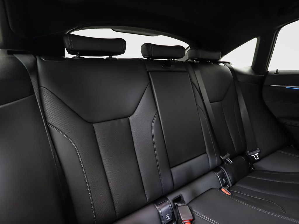 Thumbnail: 2023 BMW i4 - 28