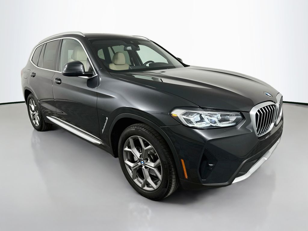 Thumbnail: 2022 BMW X3 - 3