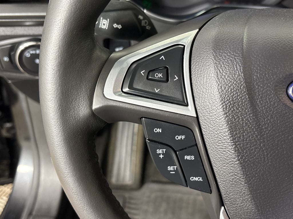 Used 2014 Black Ford Titanium image 17