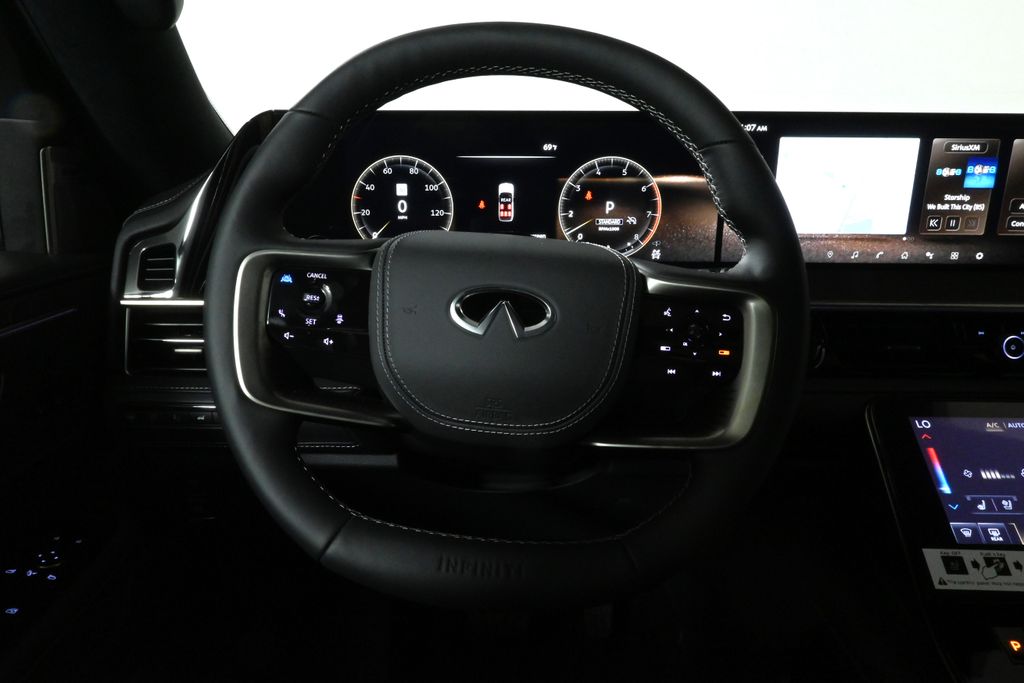 Thumbnail: 2025 INFINITI QX80 - 17