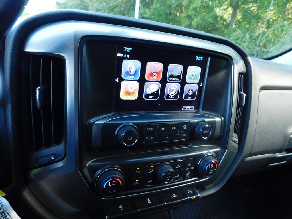 Thumbnail: 2018 Chevrolet Silverado 3500 - 9