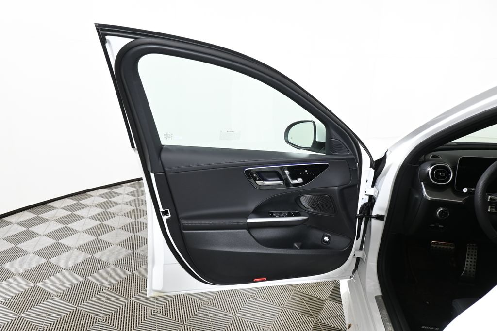 Thumbnail: 2026 Mercedes-Benz C-Class - 28