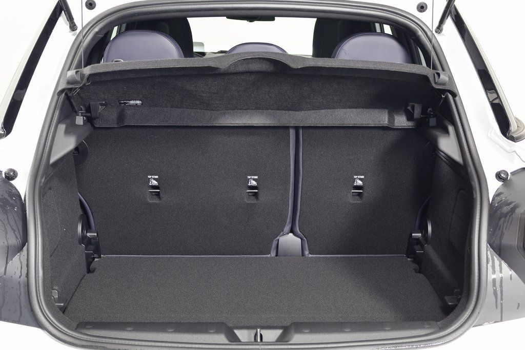 Thumbnail: 2026 MINI Cooper - 8