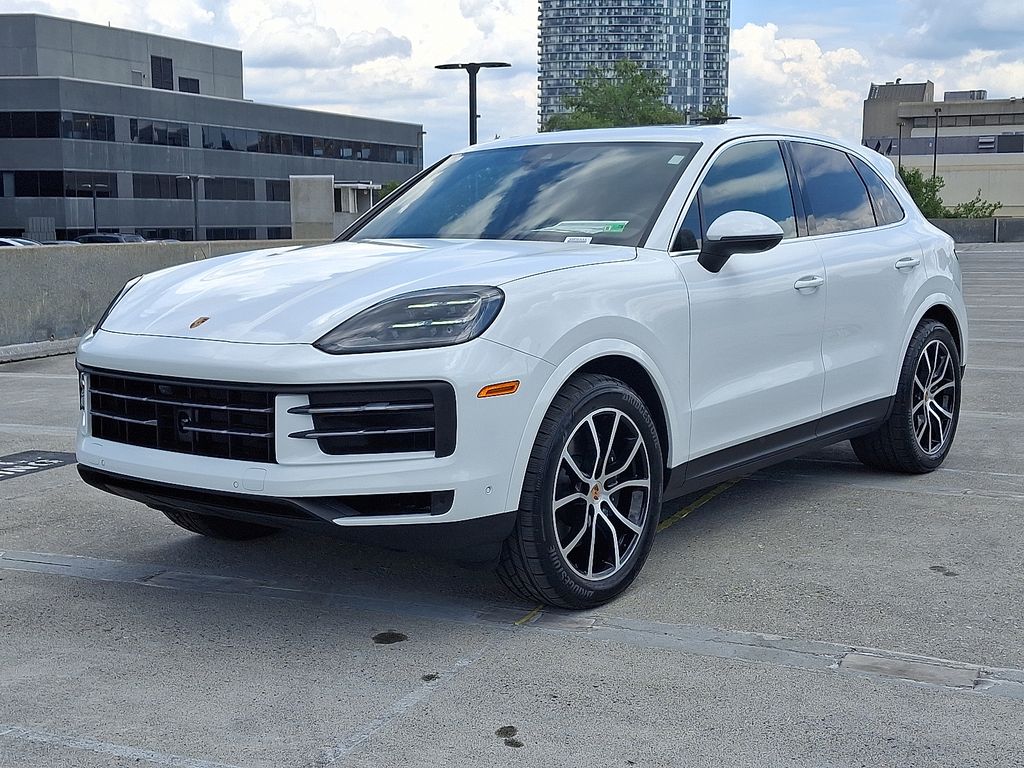 Thumbnail: 2025 Porsche Cayenne - 1
