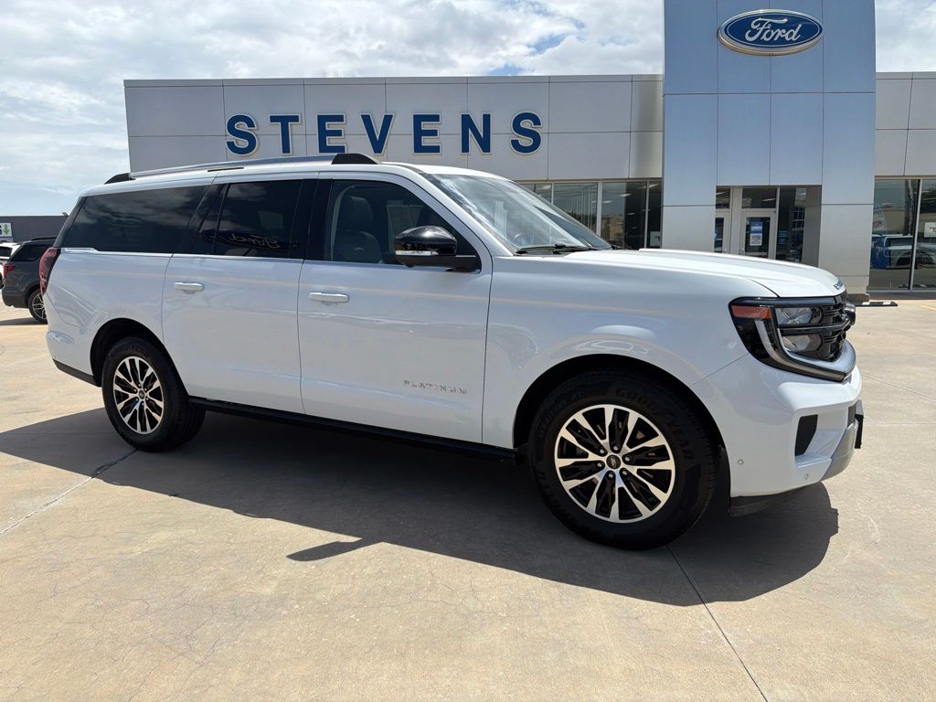 Oxford White 2025 Ford Expedition SUV / Crossover Four-Wheel Drive Automatic