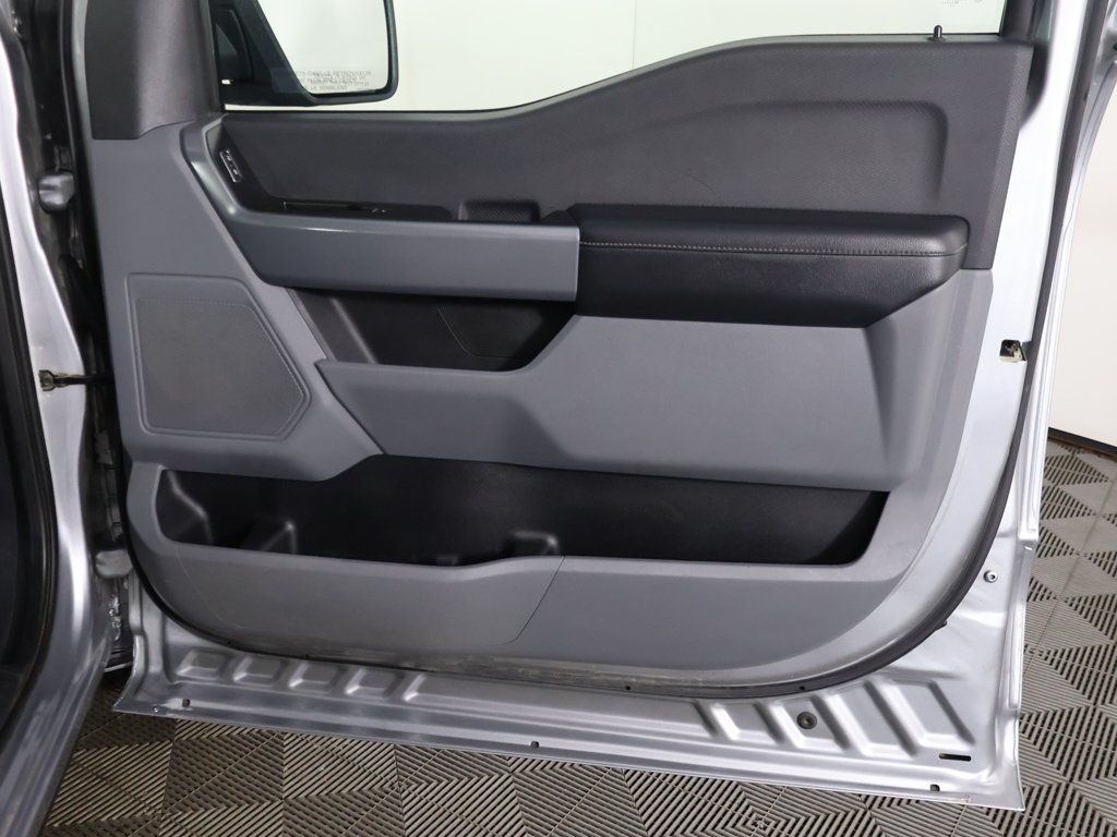 Used 2022 Silver Ford XLT image 22