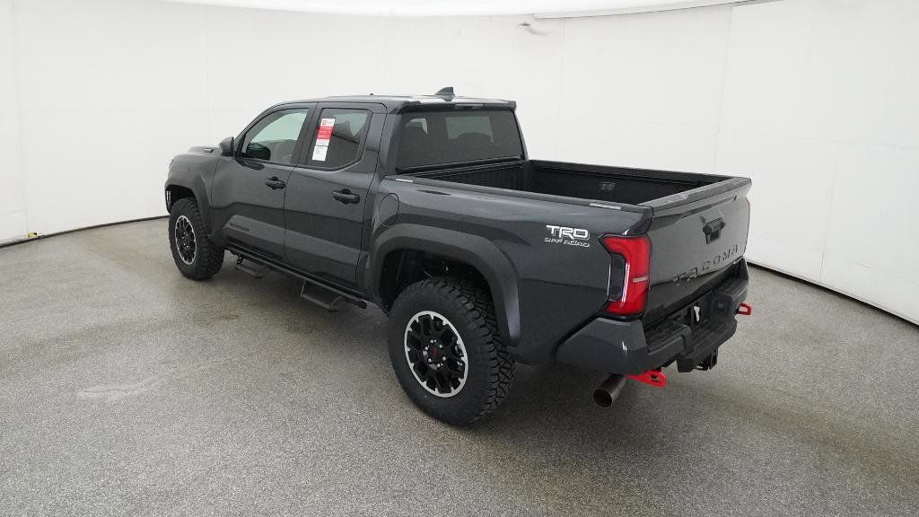 2025 Toyota Tacoma TRD Off-Road 30