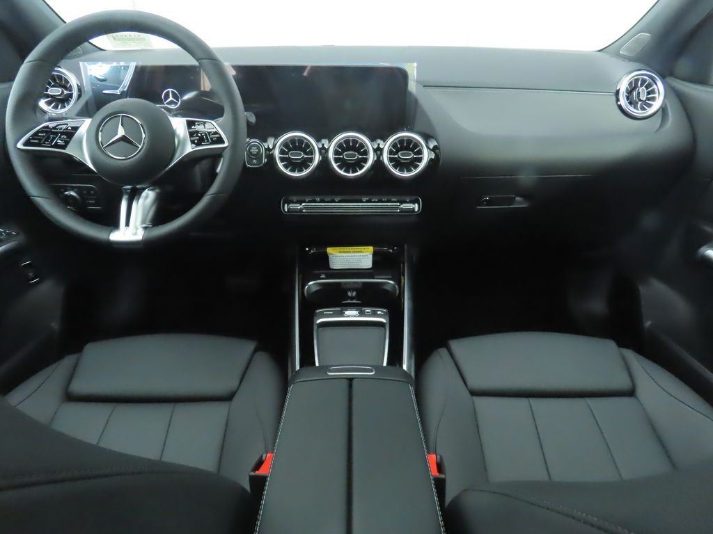 Thumbnail: 2026 Mercedes-Benz GLA - 14