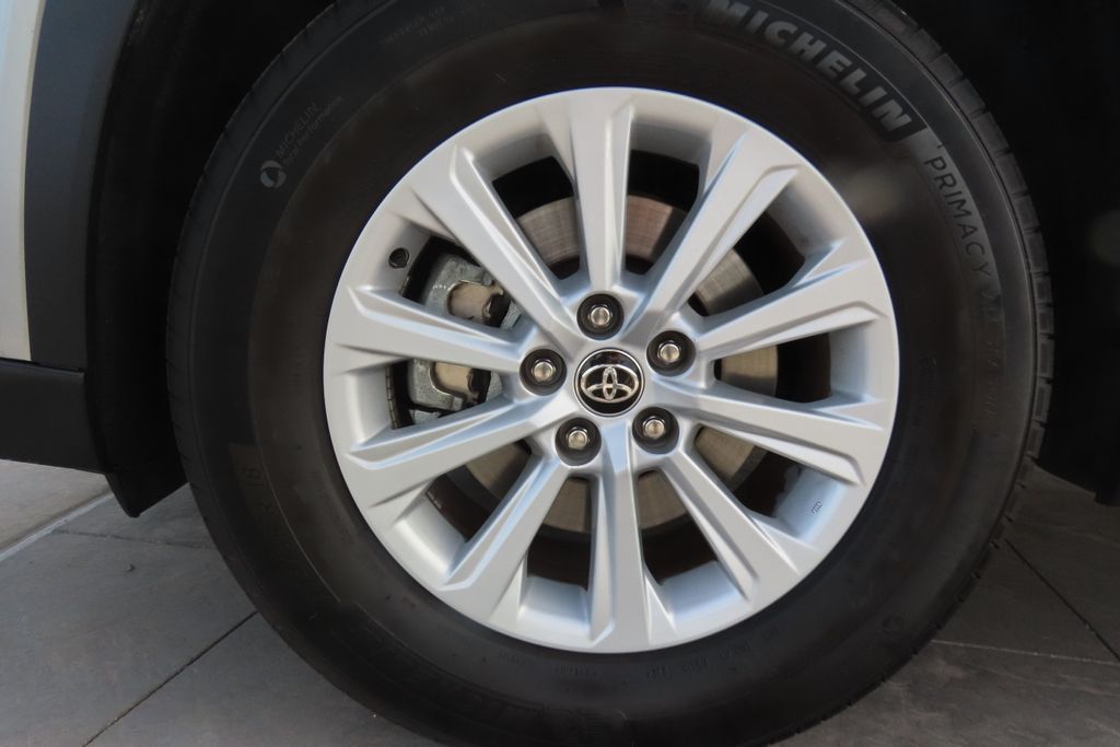 Thumbnail: 2024 Toyota Grand Highlander - 29