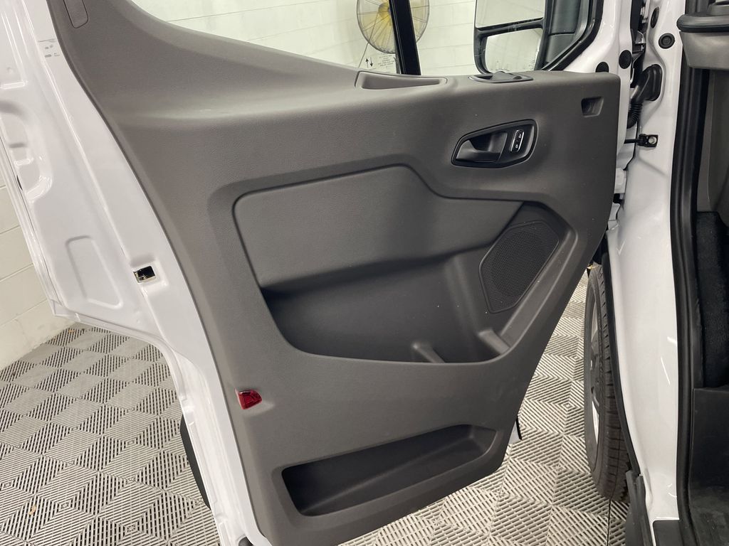 2025 Ford Transit photo 11