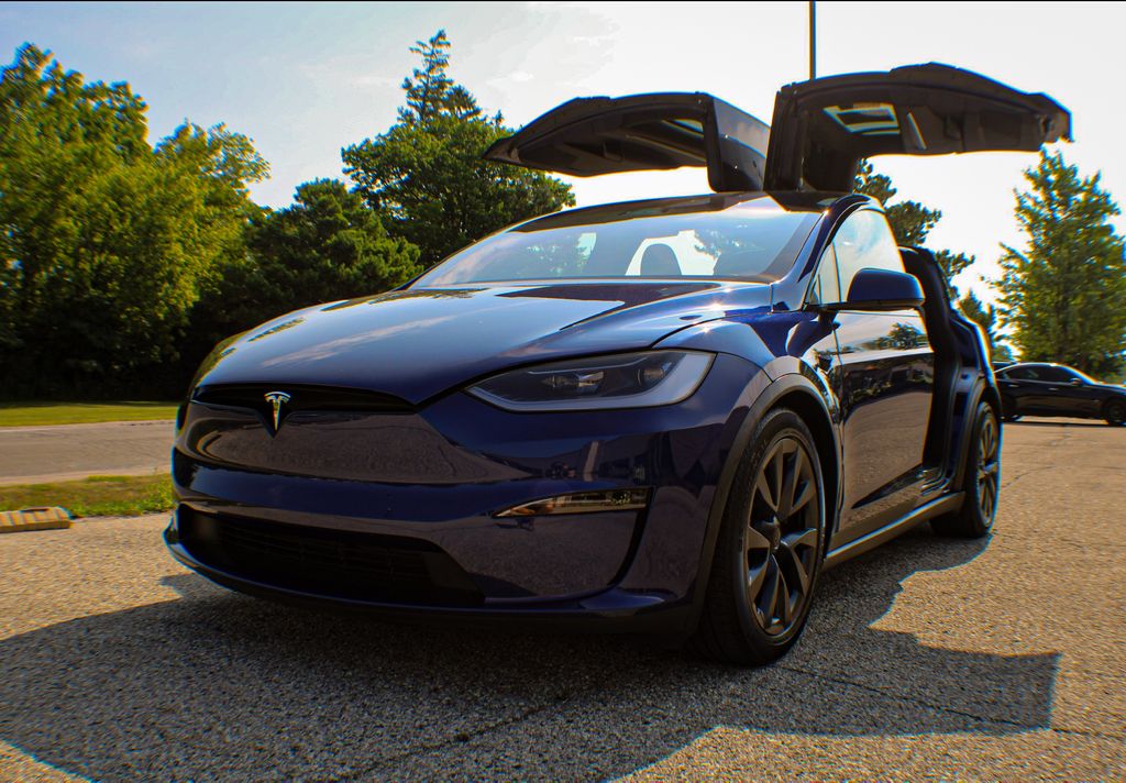2023 Tesla Model X Standard Range