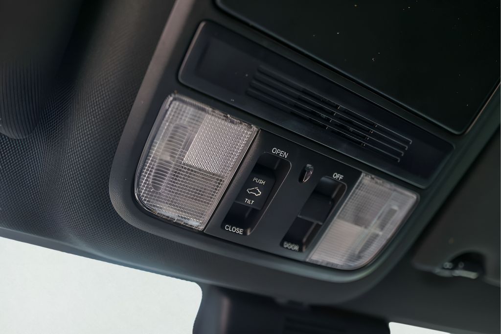 Used Car 2020 Honda Accord  Sport 2.0t For Sale Under $30,000 In Austin, Texas