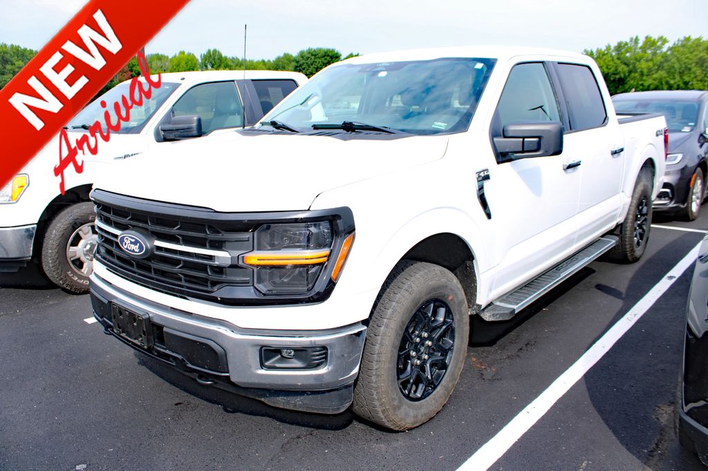 Oxford White 2025 Ford F-150 Pickup Truck Four-Wheel Drive Automatic