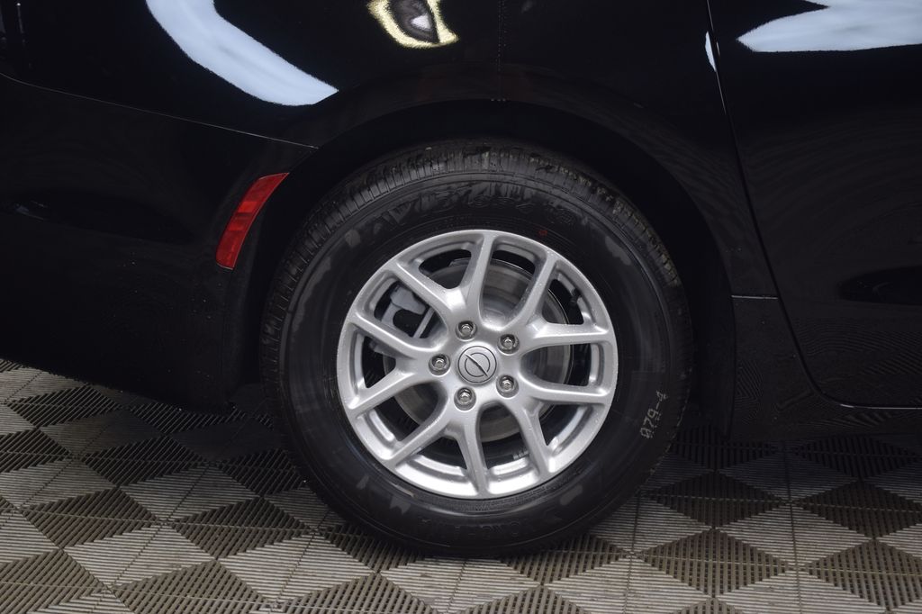 new 2026 Chrysler Pacifica car, priced at $42,456