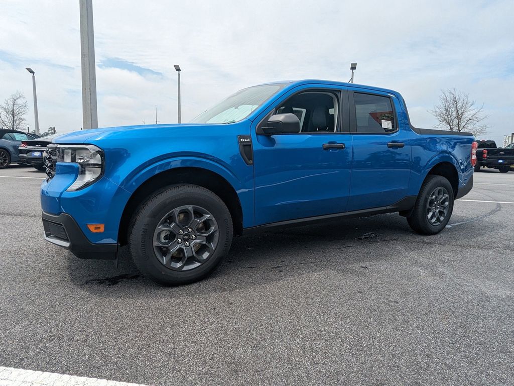 2025 Ford Maverick XLT