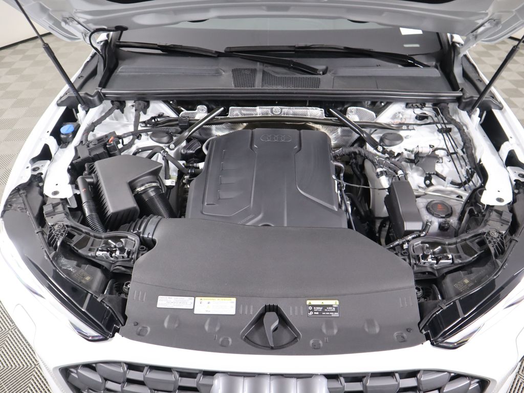 Thumbnail: 2025 Audi Q5 - 31