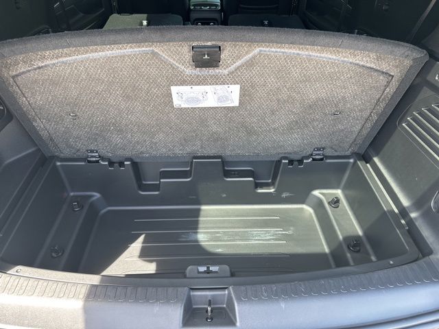 Used 2025 Buick Enclave SUV