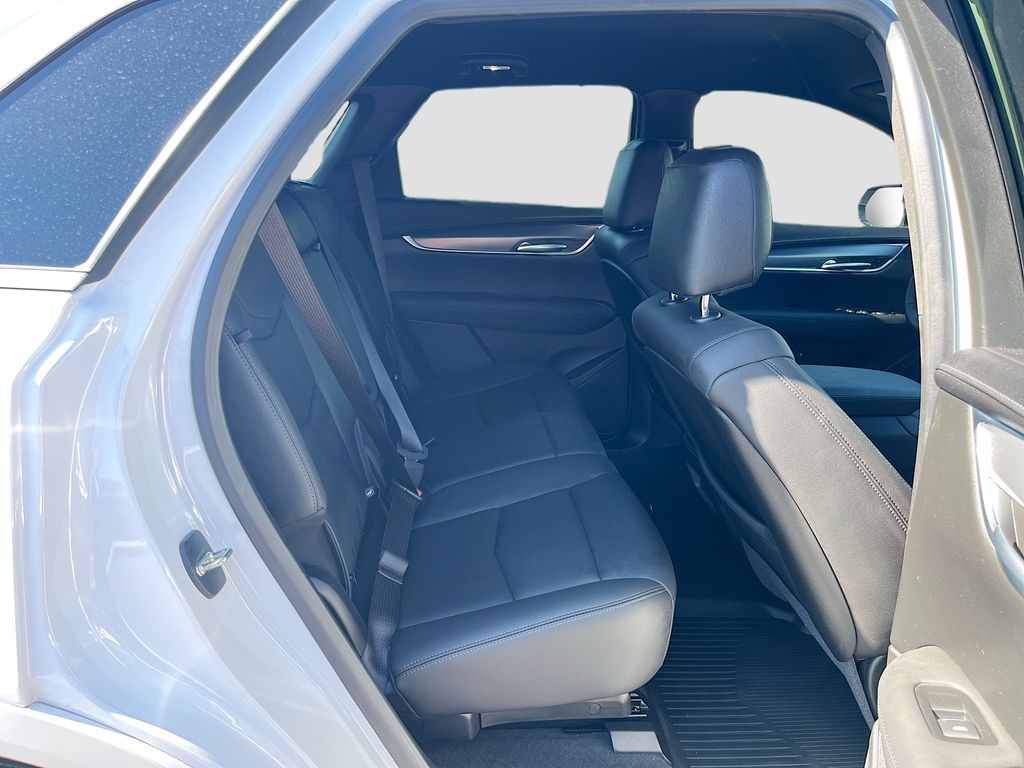 2024 Cadillac XT5 Luxury - Photo 27