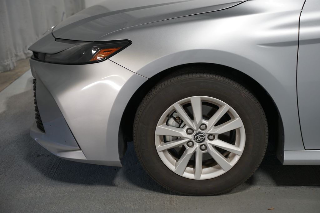 Thumbnail: 2025 Toyota Camry - 5
