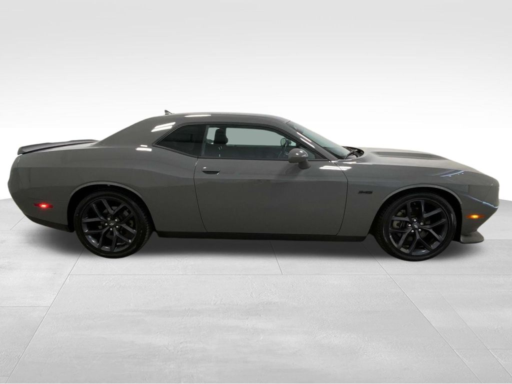 2023 Dodge Challenger R/T photo 2