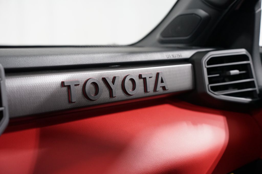 Thumbnail: 2025 Toyota Tundra - 32