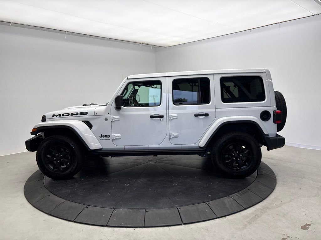 Thumbnail: 2019 Jeep Wrangler - 2