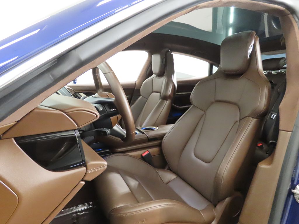 Thumbnail: 2021 Porsche Taycan - 5