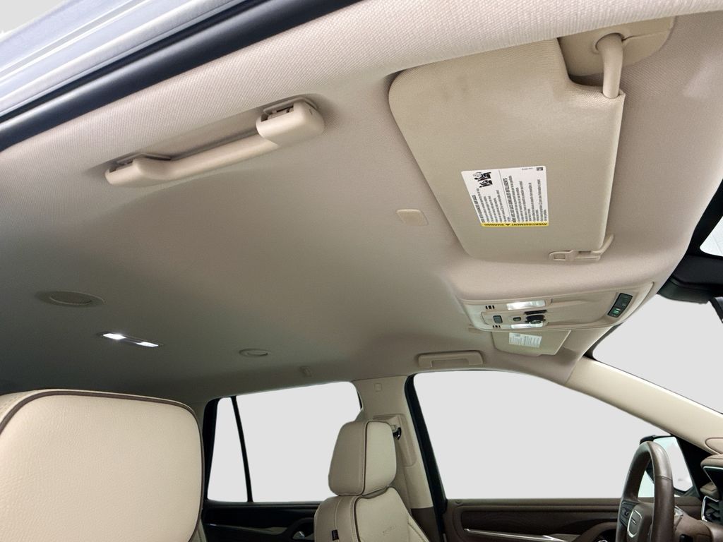 Thumbnail: 2021 GMC Yukon - 17