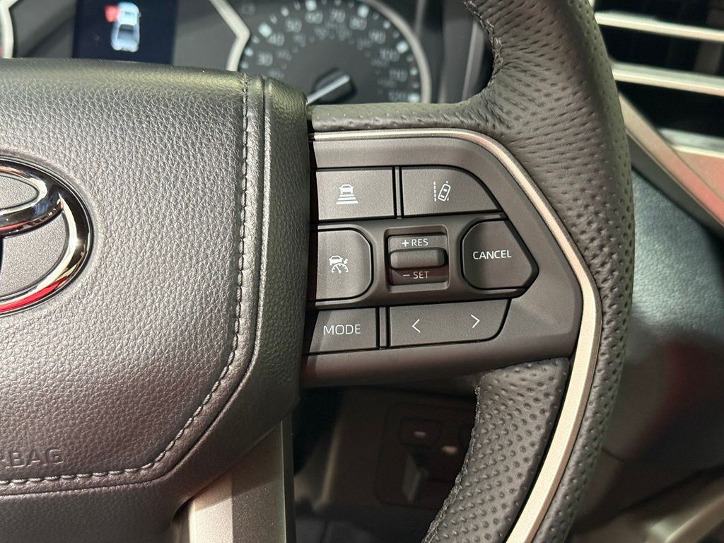Thumbnail: 2026 Toyota Tundra - 23