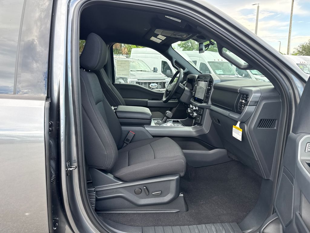 New 2026 Gray Ford XLT image 22