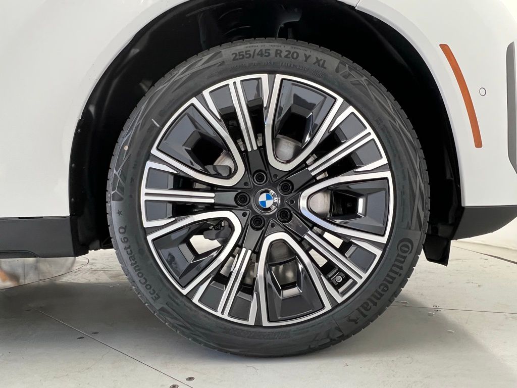 Thumbnail: 2026 BMW X3 - 22